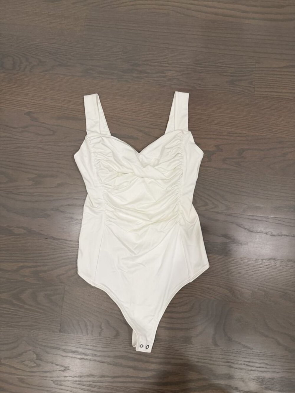 Abercrombie Soft A&F Sweetheart Ruched Bodysuit — White